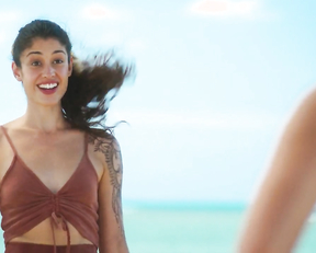 Kiara Barnes, Maria Gabriela Gonzalez - Fantasy Island s01e01 (2021)