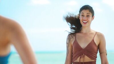 Kiara Barnes, Maria Gabriela Gonzalez - Fantasy Island s01e01 (2021)