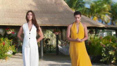 Kiara Barnes, Maria Gabriela Gonzalez - Fantasy Island s01e01 (2021)