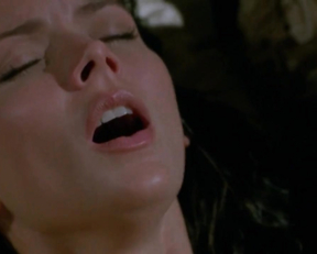 Yoko Shimada, Julie Condra - Crying Freeman (1995)