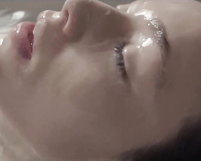 Eden Ducourant naked - Sweet Babylon (2018)