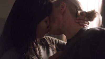 Mickey Sumner naked - Snowpiercer s01e03 (2020)