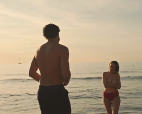 Eva Danino naked - Friendzone (2021)