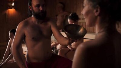 Mathilde Bundschuh, Amanda da Gloria, Nicole Marischka, Barbara Philipp nude, Antonia Bill, Helene Blechinger -Hitzig - Ein Saunagang (2021)