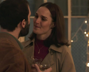 Camille Lou nude - Je te promets s01e10 (2021)