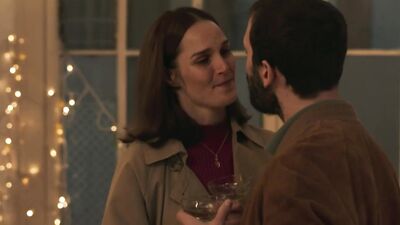 Camille Lou nude - Je te promets s01e10 (2021)