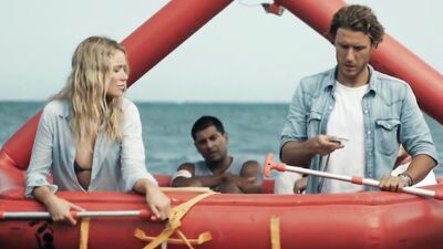 Katrina Bowden, Kimie Tsukakoshi - Great White (2021)