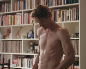 Desiree Akhavan, Robyn Rikoon - Appropriate Behavior (2014)