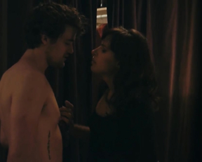 Desiree Akhavan, Robyn Rikoon - Appropriate Behavior (2014)