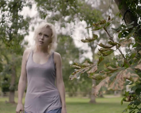 Amelia Eve sex scene - The Darkness (Dorcha) (2021)