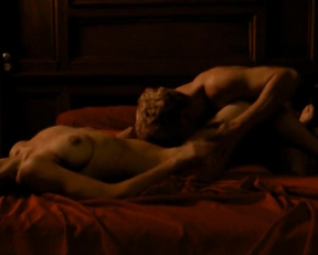 Alice Taglioni nude - Grande ecole (2004)