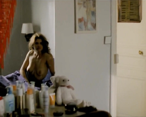 Alice Taglioni nude - Grande ecole (2004)