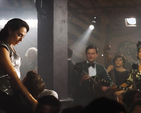 Gal Gadot, Emma Mackey - Death on the Nile (2022)