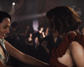 Gal Gadot, Emma Mackey - Death on the Nile (2022)