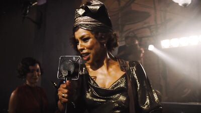 Gal Gadot, Emma Mackey - Death on the Nile (2022)