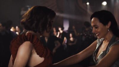 Gal Gadot, Emma Mackey - Death on the Nile (2022)