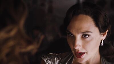 Gal Gadot, Emma Mackey - Death on the Nile (2022)