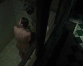 Julia Barretto nude - Bahay na Pula (2022)