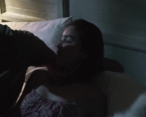 Julia Barretto nude - Bahay na Pula (2022)