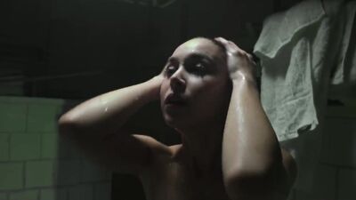 Julia Barretto nude - Bahay na Pula (2022)