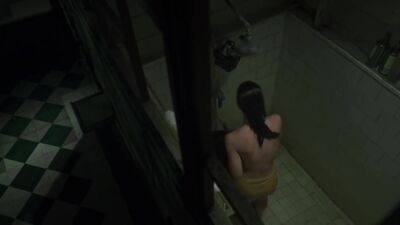 Julia Barretto nude - Bahay na Pula (2022)