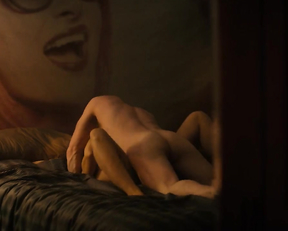 Toni Collette, Jessica Barden, Bella Heathcote - Pieces Of Her s01e01e02e05e08 (2022)