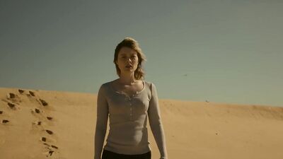 Toni Collette, Jessica Barden, Bella Heathcote - Pieces Of Her s01e01e02e05e08 (2022)