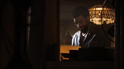 Gail Bean sex scene - Snowfall s02e05 (2018)
