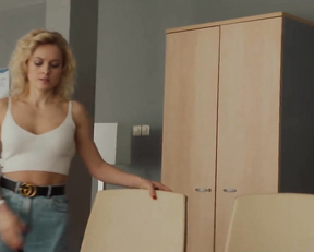 Angelina Strechina, Angelina Mirimskaya, Anna Kotova - Sisters (Syostry) s01e18-19 (2021-2022)