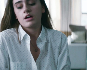 Rachel Sennott nude – Shiva Baby (2020)