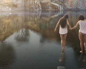 Olivia Baglivi, Candela Captian, Paula Losada, Maria Pedraza - Dancing on Glass (Las niñas de cristal) (2022)