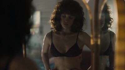 Olivia Baglivi, Candela Captian, Paula Losada, Maria Pedraza - Dancing on Glass (Las niñas de cristal) (2022)