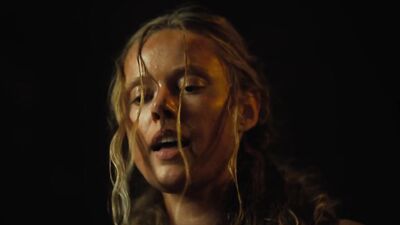 Laura Berlin, Frida Gustavsson - Vikings Valhalla s01e01e06e07 (2022)