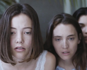 Alba Ribas, Mireia Oriol, Laia Manzanares - Waste (2016)