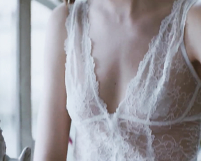 Alba Ribas, Mireia Oriol, Laia Manzanares - Waste (2016)