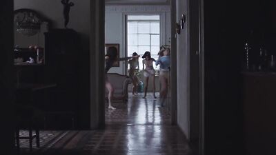 Alba Ribas, Mireia Oriol, Laia Manzanares - Waste (2016)
