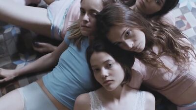 Alba Ribas, Mireia Oriol, Laia Manzanares - Waste (2016)