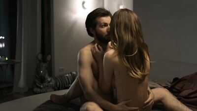 Lena Meckel naked - Counterpart s02e03 (2018)