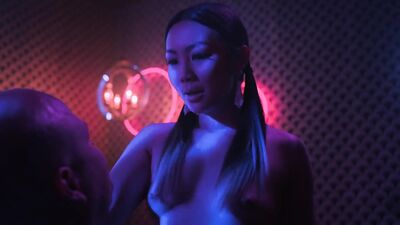 Jona Xiao, Tonya Glanz, Monica Raymund – Hightown s02e04 (2021)