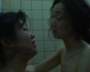 Ji-Ha Lee, Hoyeon Jung - Squid Game s01e02e04 (2021)