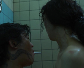 Ji-Ha Lee, Hoyeon Jung - Squid Game s01e02e04 (2021)