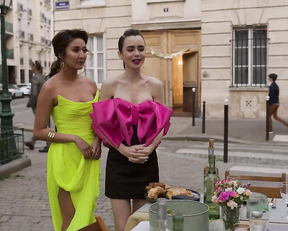 Lily Collins, Camille Razat, Ashley Park, Philippine Leroy-Beaulieu - Emily in Paris s02e01-10 (2021)