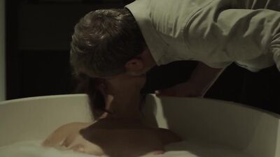 Monia Chokri, Juliette Gosselin - Fragile s01e01-03 (2019)