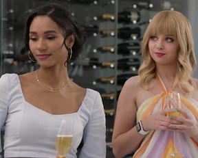 Chelsea Tavares, Samantha Logan, Geffri Maya Hightower - AA s03e16-17 (2021)