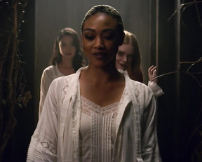 Tati Gabrielle, Adeline Rudolph, Abigail F. Cowen - Chilling Adventures of Sabrina s01e02-07 (2018)
