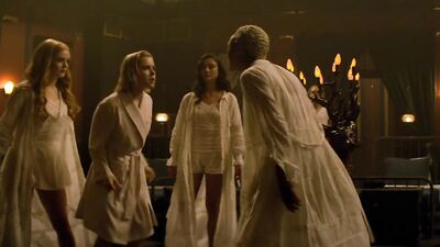 Tati Gabrielle, Adeline Rudolph, Abigail F. Cowen - Chilling Adventures of Sabrina s01e02-07 (2018)