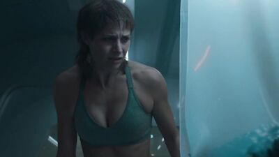 Amanda Collin, Niamh Algar - Raised by Wolves s02e03e05e06 (2022)