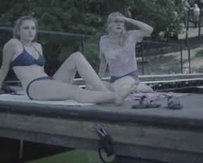 Lisa Emery, Madison Thompson, Sofia Hublitz - Ozark s03e05 (2020)