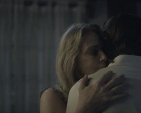 Lisa Emery, Madison Thompson, Sofia Hublitz - Ozark s03e05 (2020)