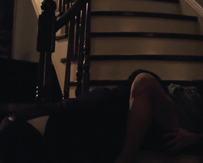 Natalie Gold nude - Succession s01e03 (2018) HD 1080p